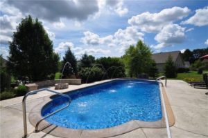 Thacker's Southside Oasis pool rental