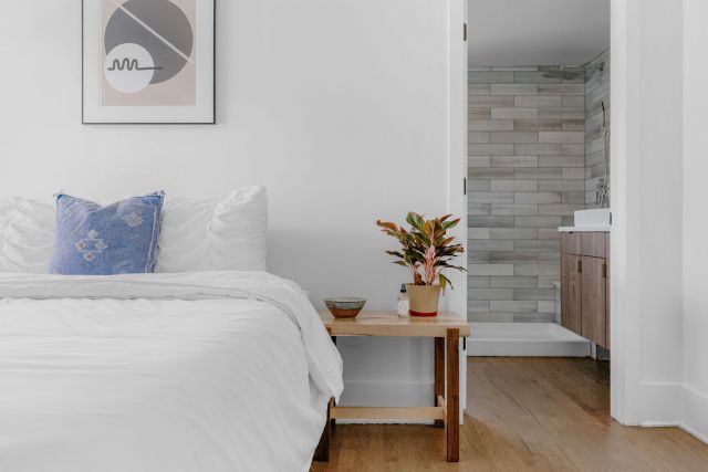 Bedroom Decor scene_Indy Maven