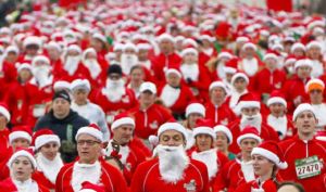 A sea of Santa Hustle runners dressed as Santa