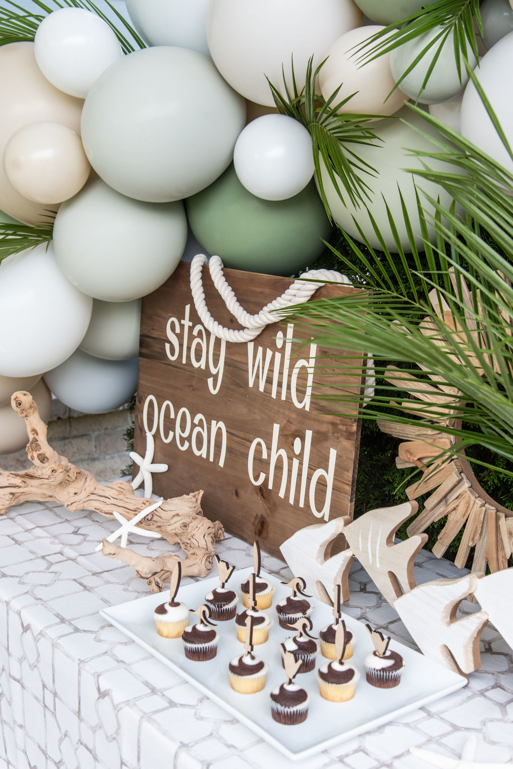 A beachy party from Party Little Things