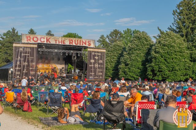 Featured Image Rock the Ruins