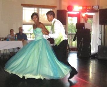 Arianna Cruz dancing