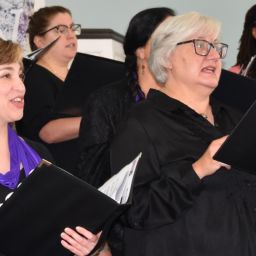 Indianapolis Women's Chorus performing