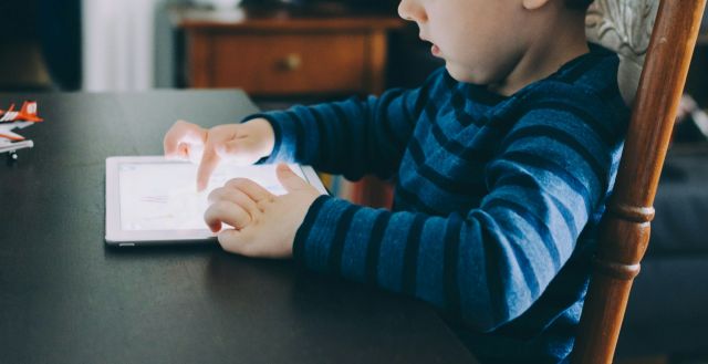 Kid Tablet by kelly-sikkema via unsplash Indy maven