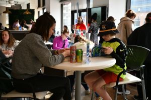 People reading