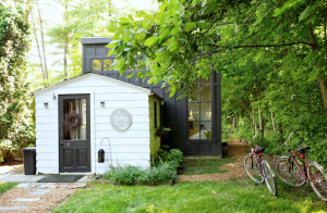 Glamping Tiny Home in Fort Wayne