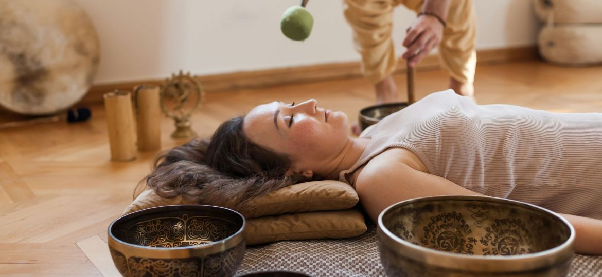 Woman at a retreat, relaxing - Featured Image
