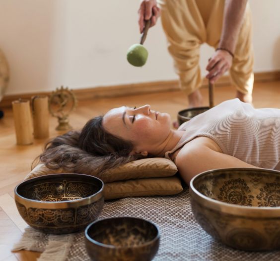 Woman at a retreat, relaxing - Featured Image